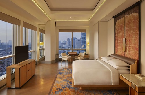 Jakarta Hotel | Keraton at The Plaza, The Unbound Collection by Hyatt