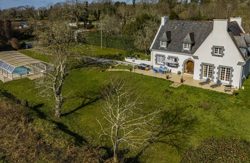 La Foret-Fouesnant House | Kergroes Villa with pool