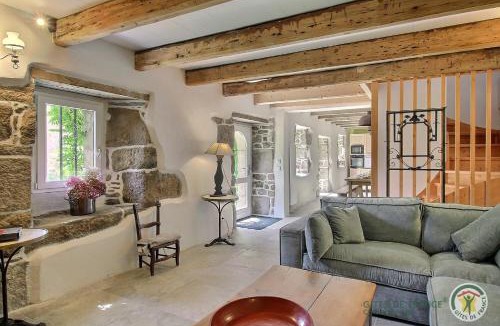 Pleumeur-Bodou House | Kerguntuil