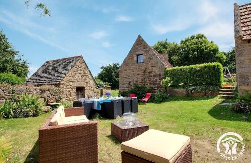 Pleumeur-Bodou House | Kerguntuil