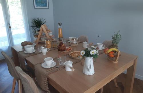 Cailloux-sur-Fontaines House | KERJEANNE