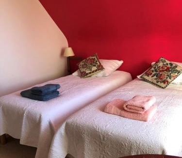 Tredrez-Locquemeau House | Kerlauma