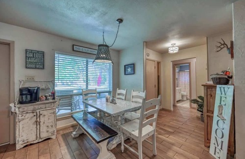 Kerrville House | Kerrville Gem! | Firepit & Grill