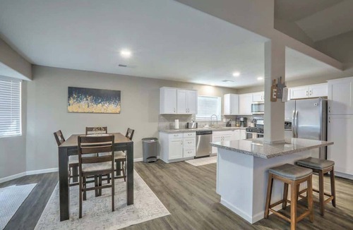 Alamogordo House | Kerry Lux Pad! Summar