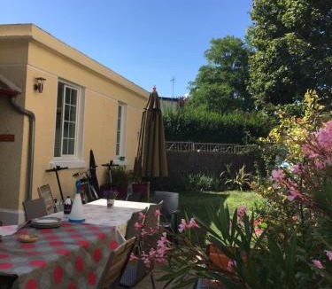 Cabourg House | kerwatt - Grande et belle maison de ville avec jardin, proche centre et mer