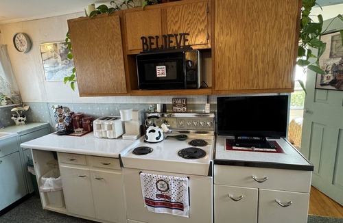 Milford Apartment | Kessler Apartment - Welcoming apt in rolling hills close to Dreams Park