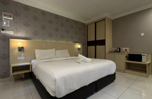 Parit Raja House | Kesuma Villa Exclusive Stay