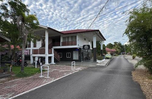 Parit Raja House | Kesuma Villa Exclusive Stay