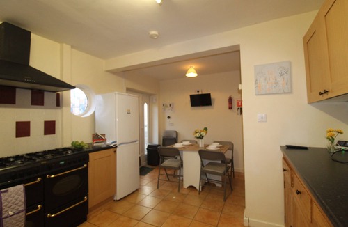 Chesterfield House | Keswick House Chesterfield