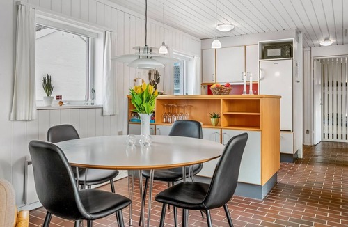 Rødhus Apartment | "Ketilbiorn" - 700m from the sea by Interhome