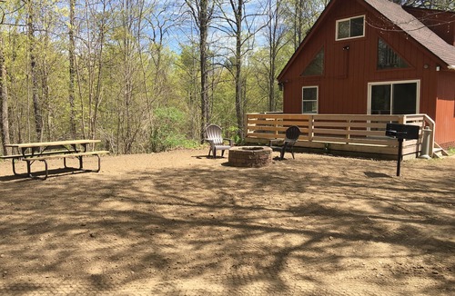 Town of Milo Cabin | Keuka Hydaway Charming Cabin in a Quiet Setting