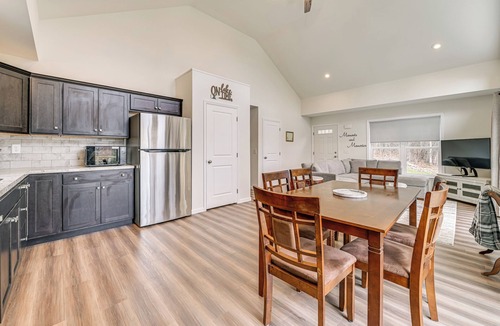 Town of Jerusalem Cottage | Keuka Lake Retreat Steps From Marina!