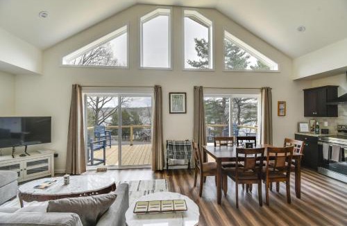 Town of Jerusalem House | Keuka Lake Retreat Steps From Marina!