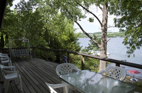 Town of Jerusalem House | Keuka Lakefront Serenity Splendor - Kayaks & Paddleboards included!