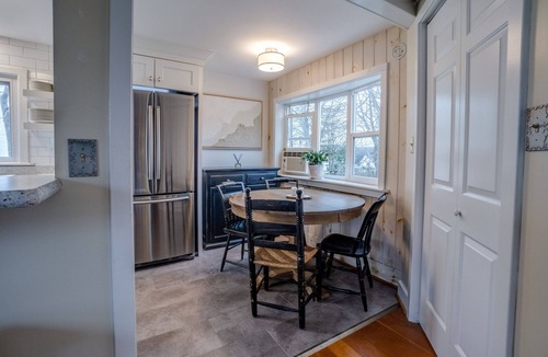 Town of Jerusalem House | Keuka Park Charmer - walk to the lake!