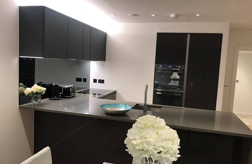 London Borough of Hounslow Apartment | Kew Bridge Apartments