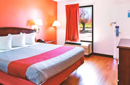 Macedonia Hotel | Key Inn Macedonia