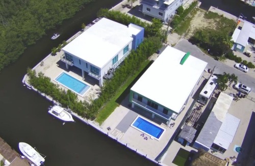 Sexton Cove Estates House | Key largo home front canal view