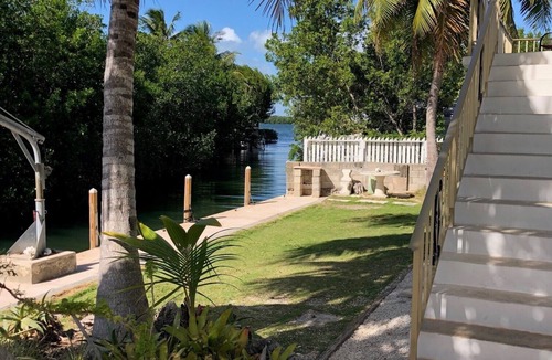 Rock Harbor House | Key Largo Waterfront Cottage
