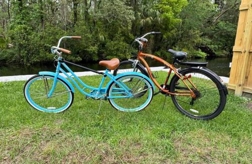 Crystal River House | Key Lime Cottage - waterfront