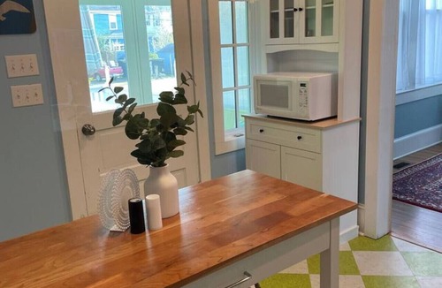 Cape Charles Cottage | Key Lime Cottage - Your Beachside Retreat