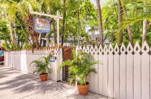Historic Seaport Bed & Breakfast | Key West Harbor Inn - Adults Only