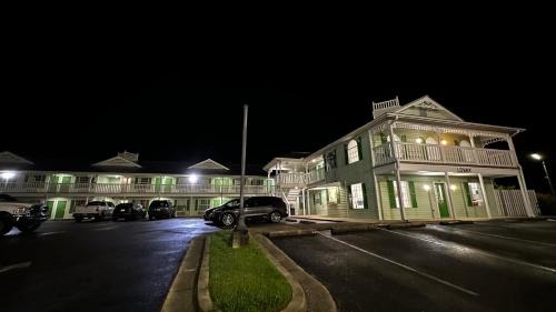 Chatsworth Hotel | Key West Inn - Chatsworth