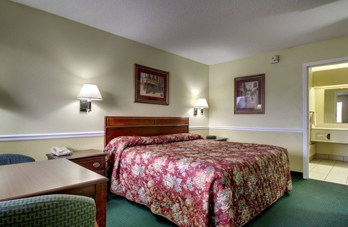 Montgomery Hotel | Key West Inn - Montgomery