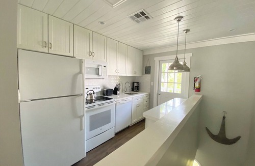 Bahama Village Condo | Key West Rooster
