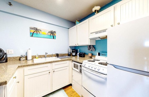 Midtown Ocean City Hotel | Key West Villa 115