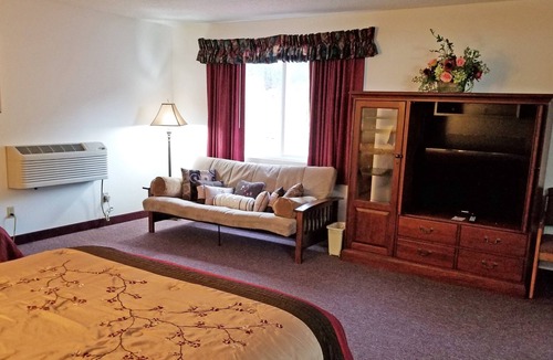 Keystone Hotel | Keystone Boardwalk Inn and Suites
