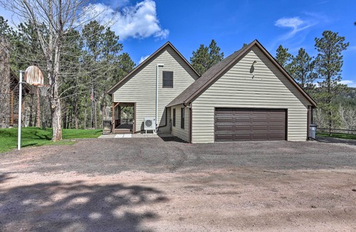 Keystone Cabin | Keystone Cabin w/Mount Rushmore Views