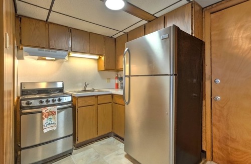 Hershey Apartment | Keystone Efficiency, Apt #3nDowntown Hershey One Bedroom Efficiency