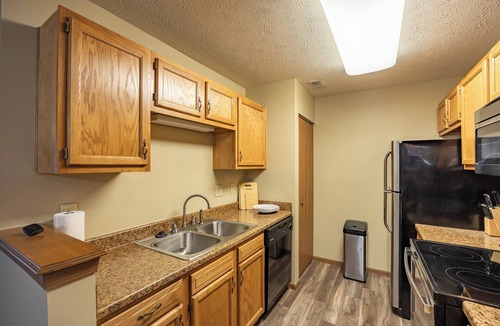 Indianapolis Villa | Keystone Garden Villa F