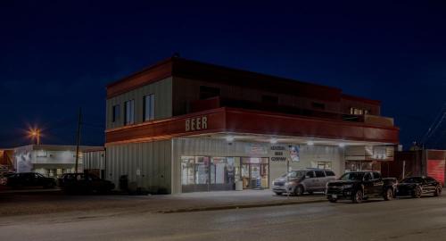 Brandon Hotel | Keystone Motor Inn, a Travelodge by Wyndham