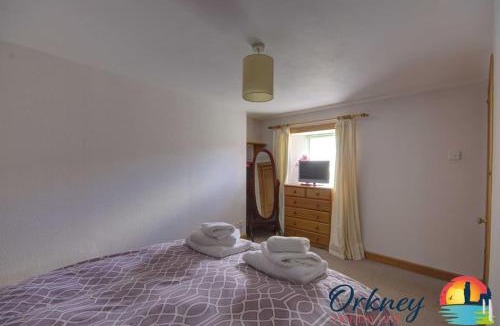 Stromness House | Khyber Pass Cottage, Stromness - OR00332F