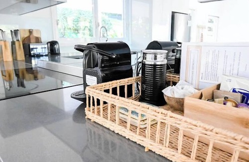 Saddleback Mountain House | Kiama Saddleback Mt 4 B/R Home 1 Acre Pool