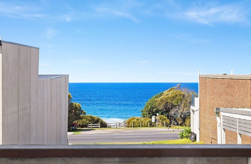 Kianga House | Kianga Parade Beach House