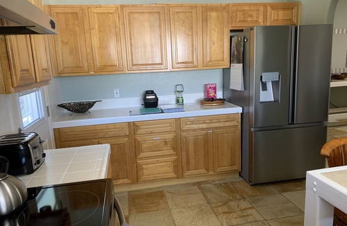 Hawi Apartment | Kick Back and Kick Your Shoes Off