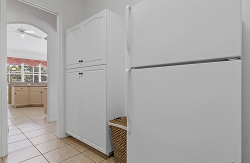 Pine Island Center House | Kick back and relax at this island oasis located on charming Pine Island Florida