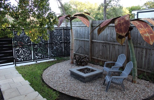 Austin Lake Estates House | Kick back and relax in this calm, stylish space.