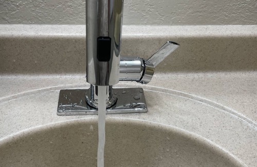 South San Jose House | Kick back and relax in this one bedroom R3 with all comforts.