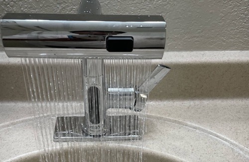 South San Jose House | Kick back and relax in this one bedroom R3 with all comforts.