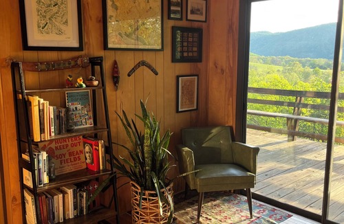 Kirby Cabin | Kick n' Back Cabin