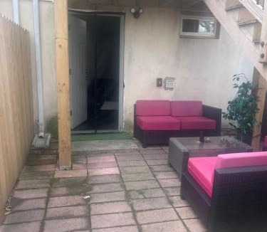 Elizabeth Apartment | Kickback and relax