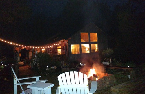 Grayland House | Kid & Dog Friendly - Large Deck w/BBQ & Hammock - Firepit - Open Floor Plan