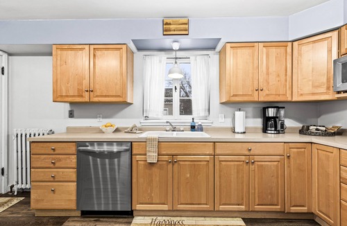 Two Harbors House | Kid-friendly, Family Homebase Only 2 Blocks to Lake Superior - Dine Hike Explore