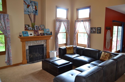 South Bend House | Kid Friendly home 15 min to Notre Dame!