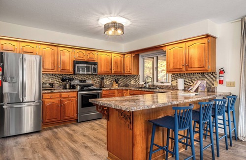 Massanutten House | KidFav, Parent-Loved, MiniGolf,HotTub,FirePit,Pets
