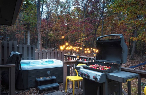 Massanutten House | KidFav, Parent-Loved, MiniGolf,HotTub,FirePit,Pets
